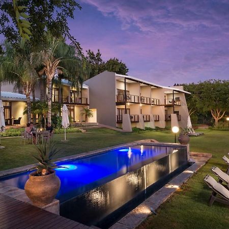 River Place Manor Upington Bagian luar foto