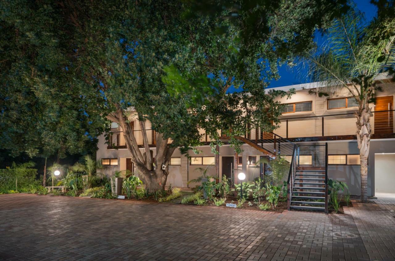 River Place Manor Upington Bagian luar foto